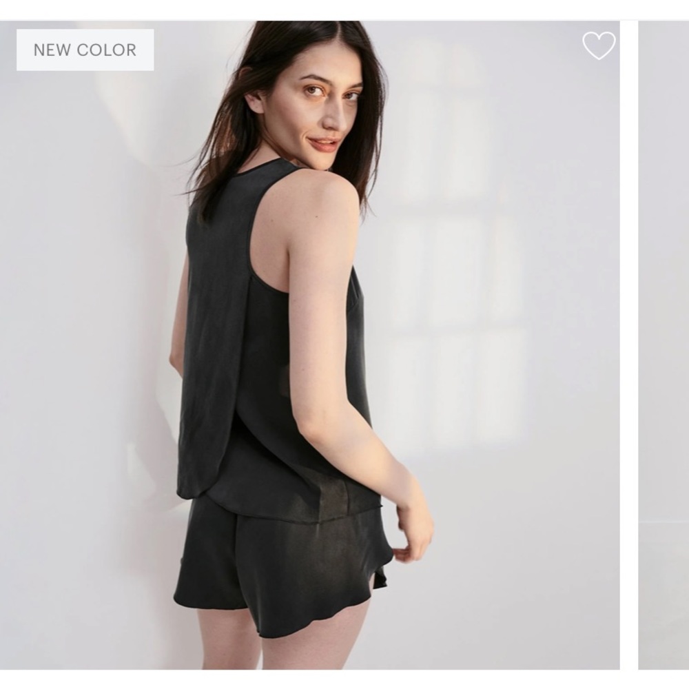 Lunya washable silk pajamas M